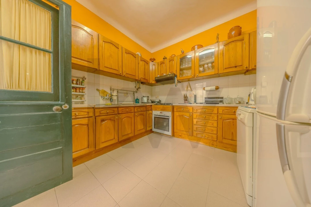 Prédio para Venda em Costa da Caparica Foto 9