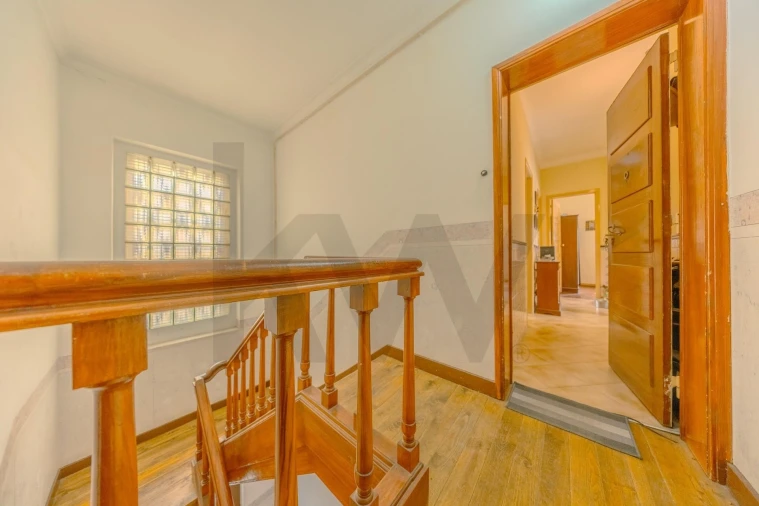 Prédio para Venda em Costa da Caparica Foto 32