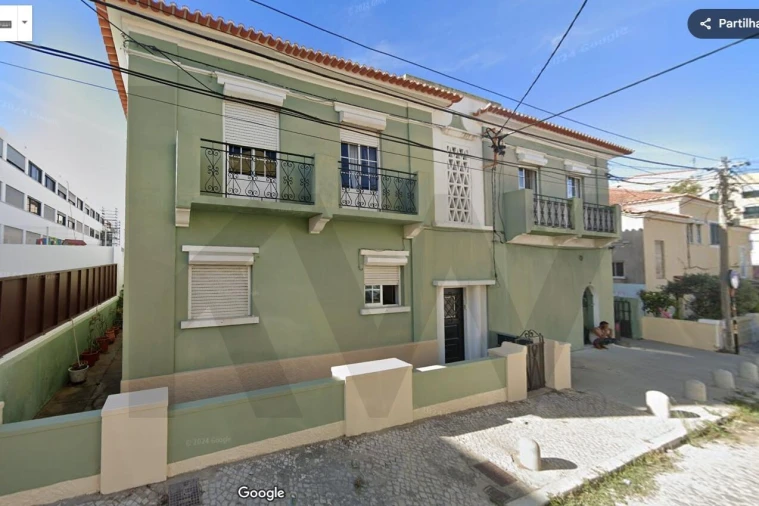 Prédio para Venda em Costa da Caparica