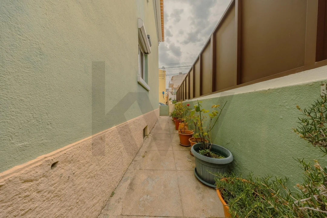 Prédio para Venda em Costa da Caparica Foto 15