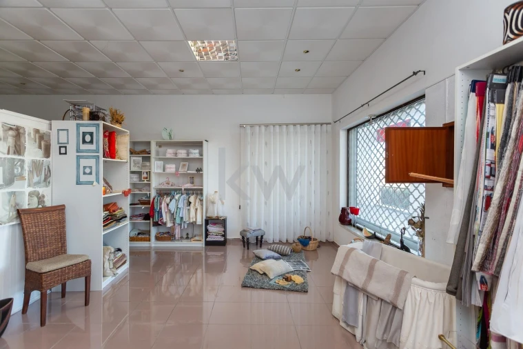 Loja para Venda em Alto do Seixalinho, Santo André e Verderena Foto 5
