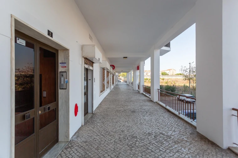 Loja para Venda em Alto do Seixalinho, Santo André e Verderena Foto 15