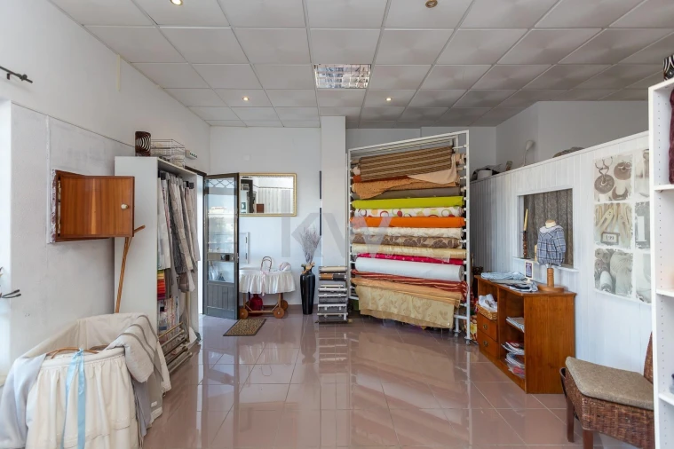 Loja para Venda em Alto do Seixalinho, Santo André e Verderena Foto 6