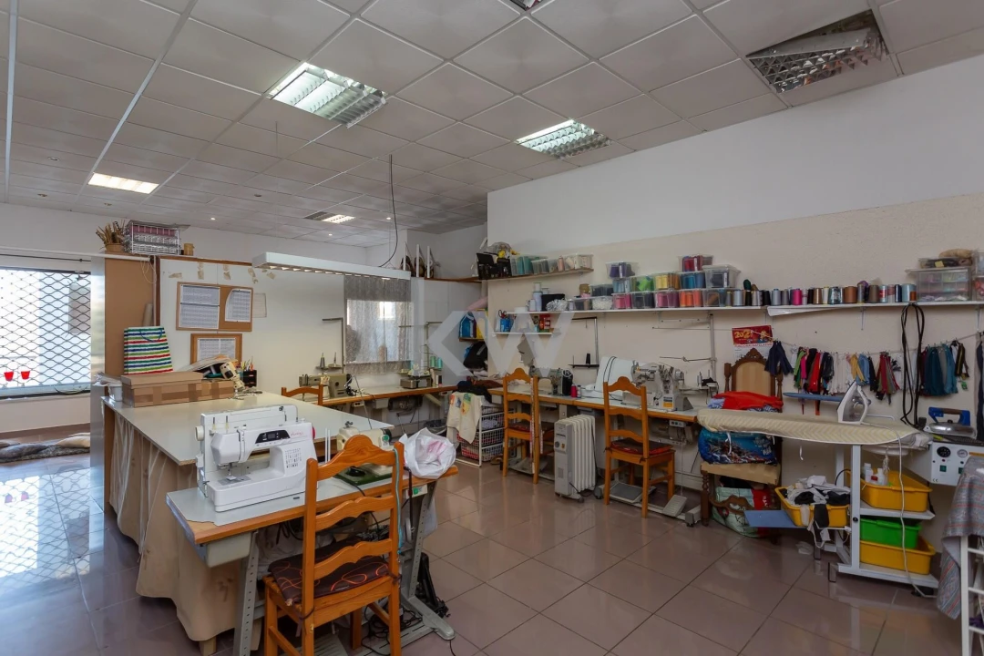 Loja para Venda em Alto do Seixalinho, Santo André e Verderena Foto 8