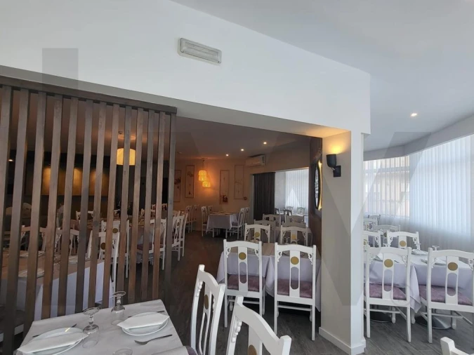 Negócio para Venda em Amora Foto 12