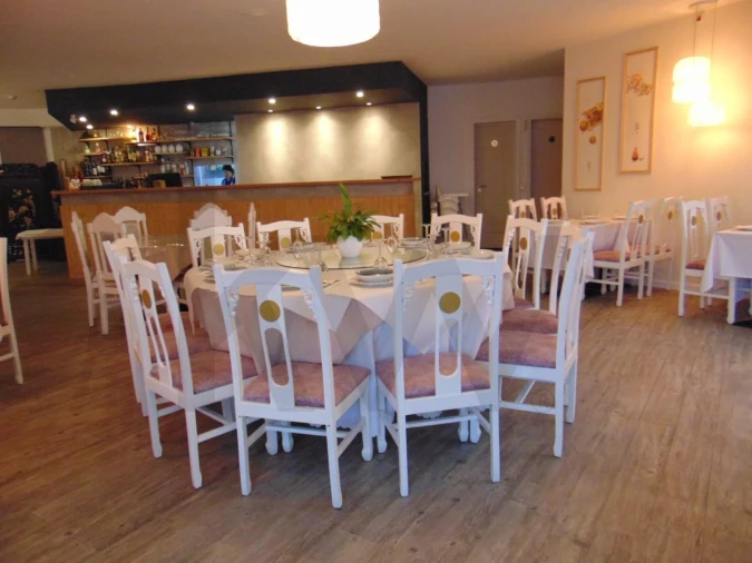 Negócio para Venda em Amora Foto 3