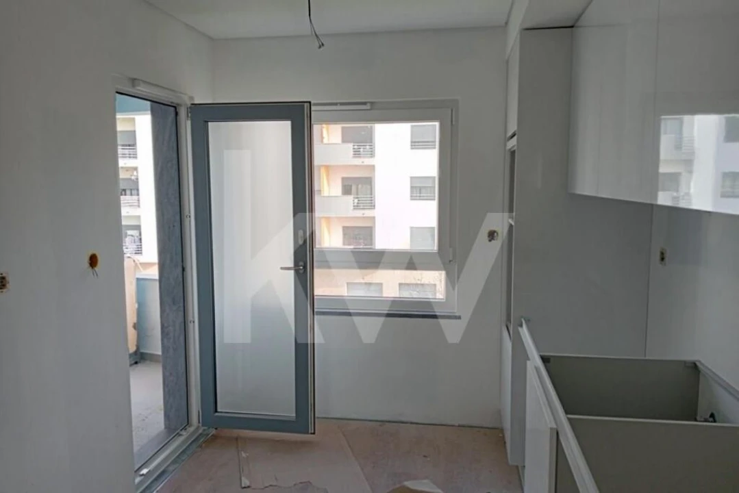 Apartamento T3 para Venda em Corroios Foto 9