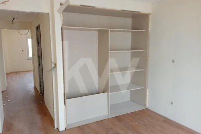 Apartamento T3 para Venda em Corroios