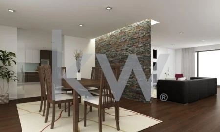 Apartamento T3 para Venda em Corroios