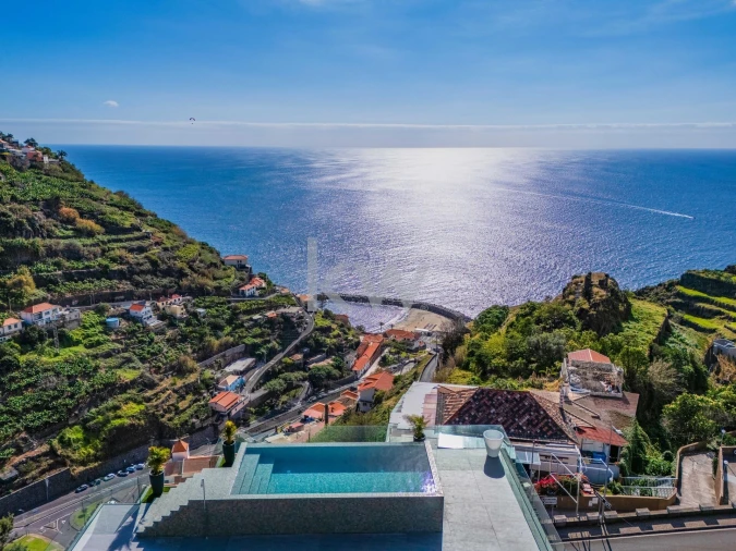 Apartamento T1 para Venda em Arco da Calheta Foto 3