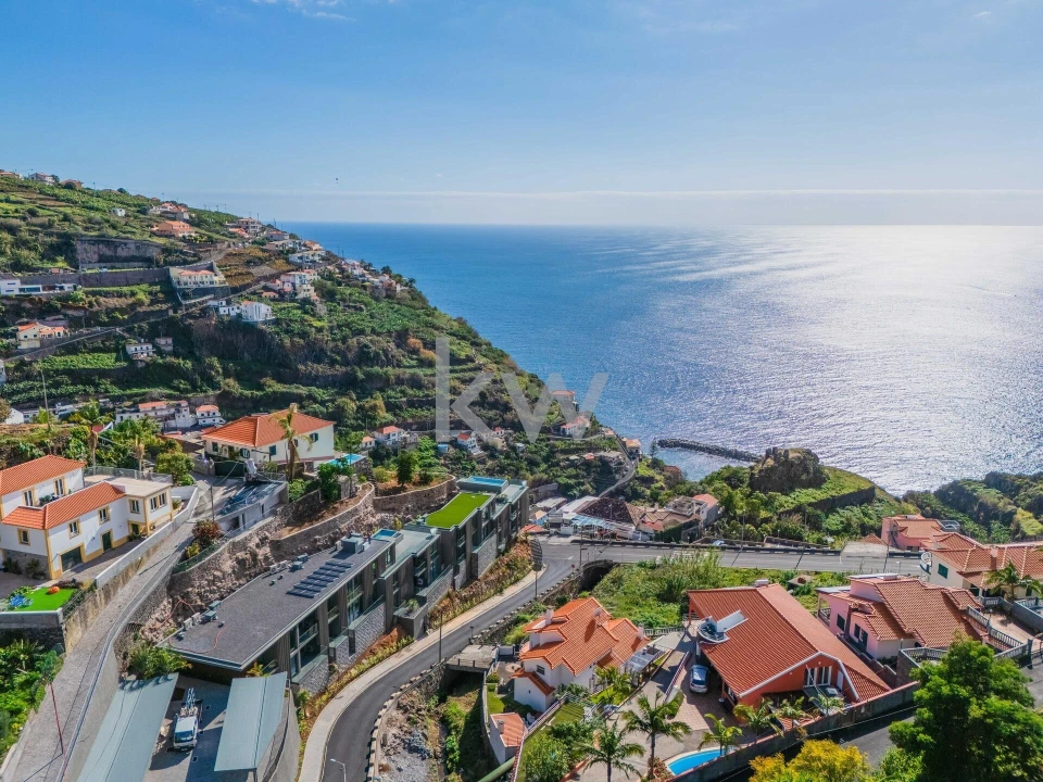 Apartamento T1 para Venda em Arco da Calheta Foto 6