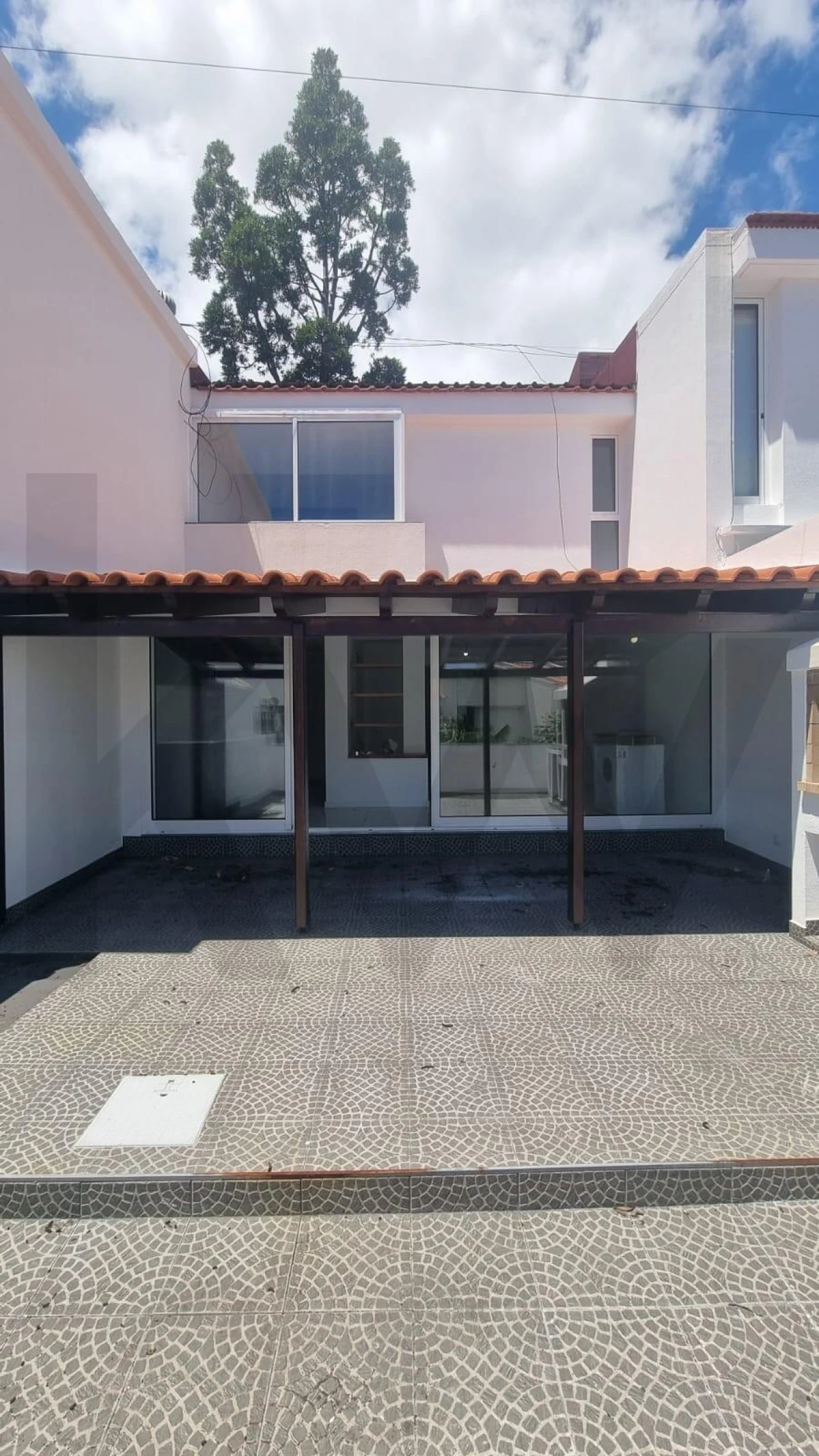 Moradia T4 para Venda em Imaculado Coração de Maria Foto 2