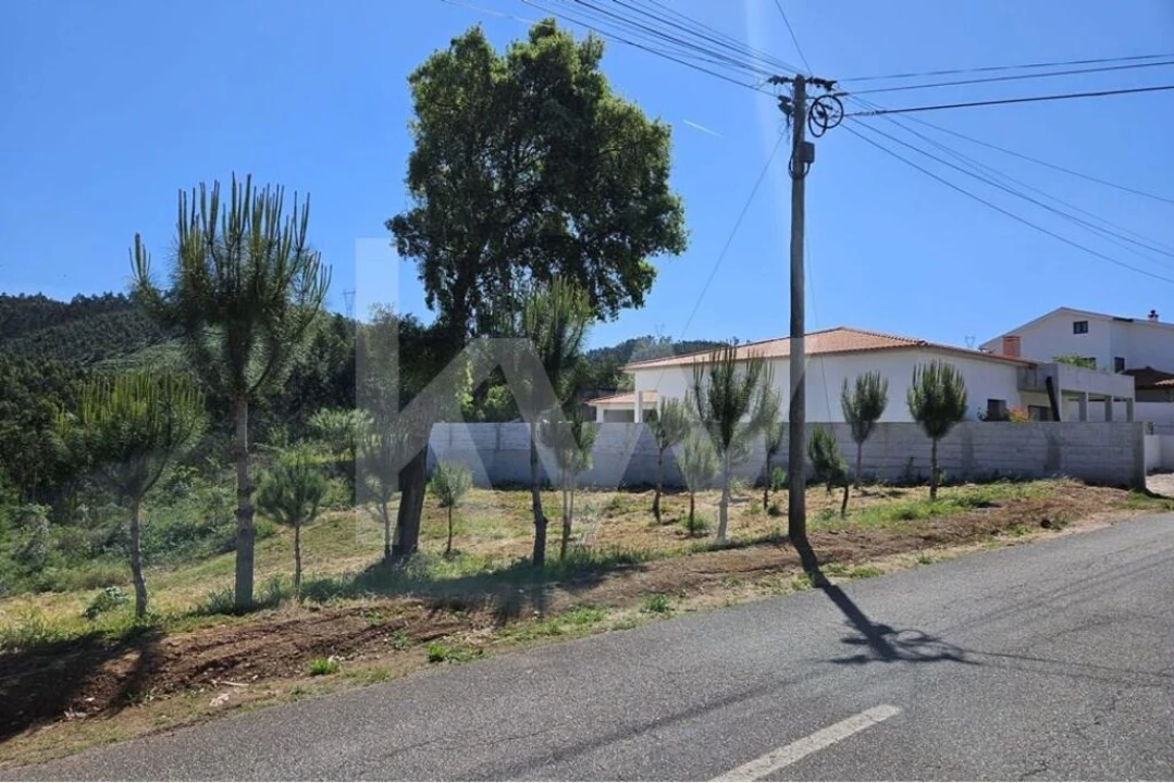 Terreno para Venda em Brasfemes Foto 1
