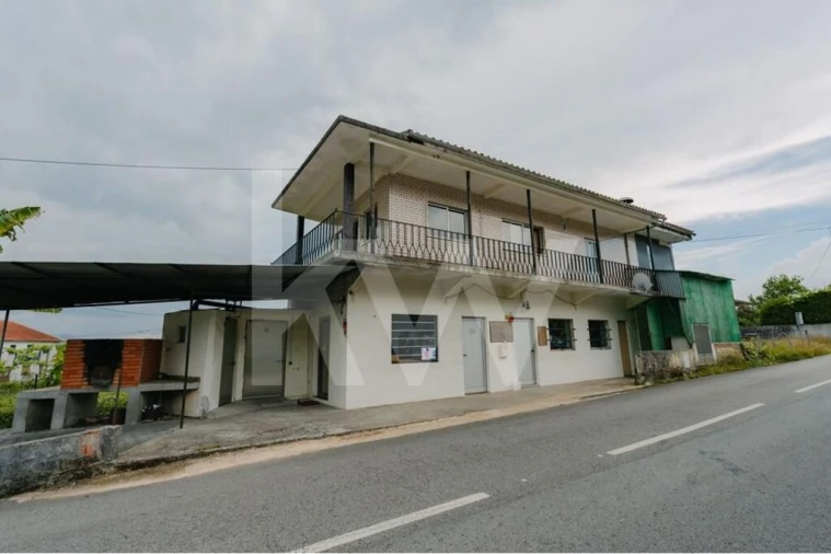 Moradia T3 para Venda em Arões Foto 3