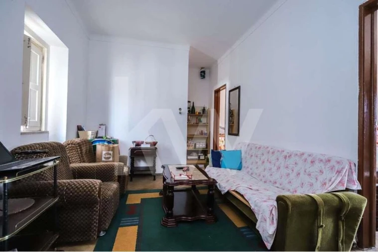 Prédio para Venda em Valado dos Frades Foto 26