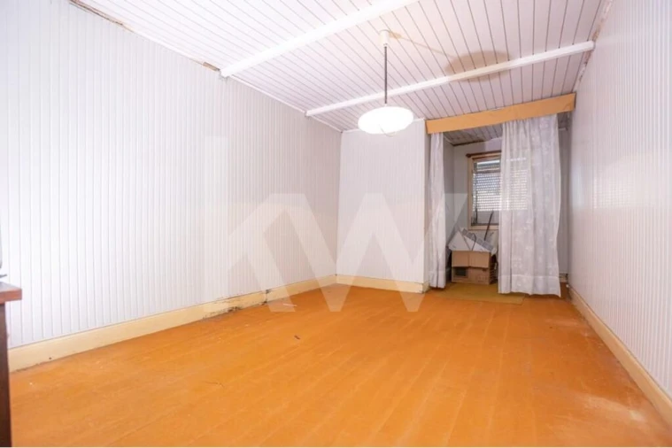 Moradia T4 para Venda em Cernache Foto 13