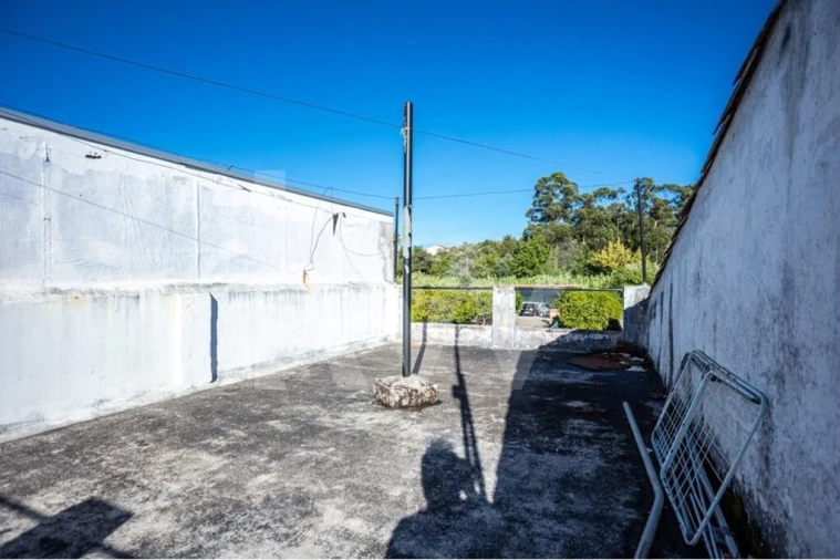 Moradia T4 para Venda em Cernache Foto 32