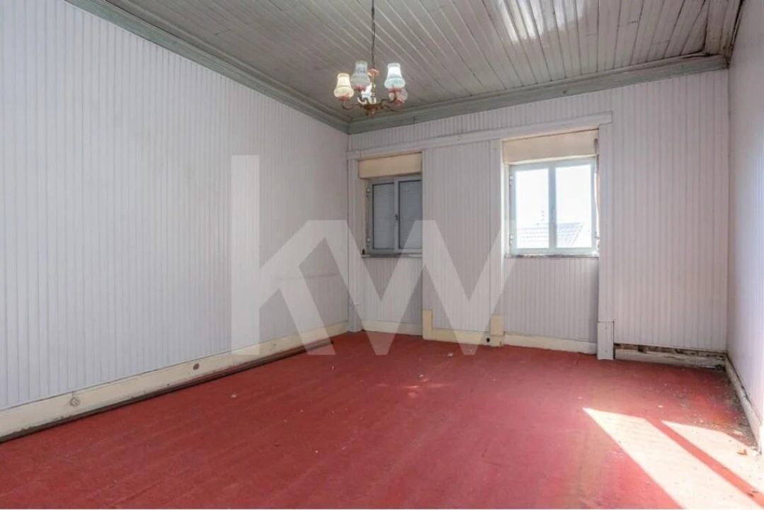 Moradia T4 para Venda em Cernache Foto 17