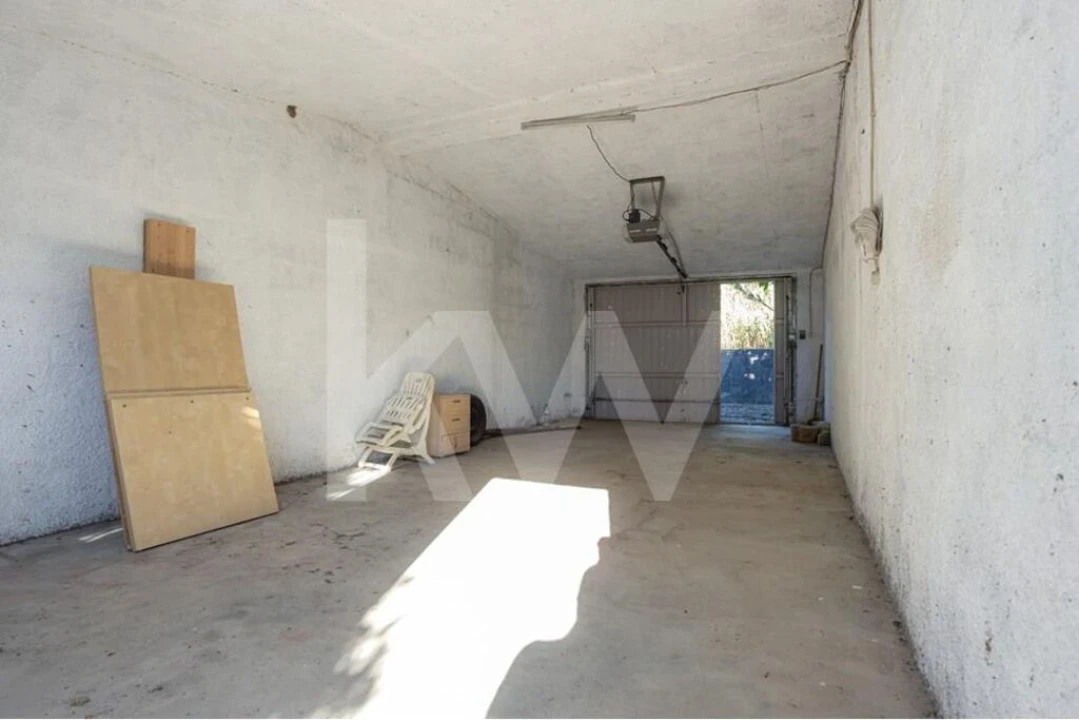 Moradia T4 para Venda em Cernache Foto 36