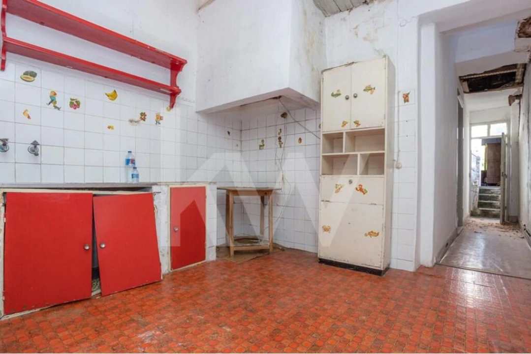 Moradia T4 para Venda em Cernache Foto 21