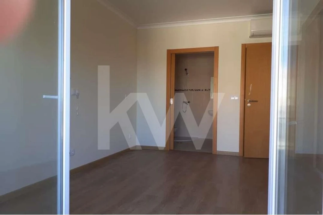 Moradia T11 para Venda em Carcavelos e Parede Foto 7