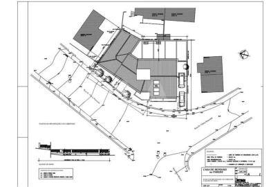Moradia T11 para Venda em Carcavelos e Parede