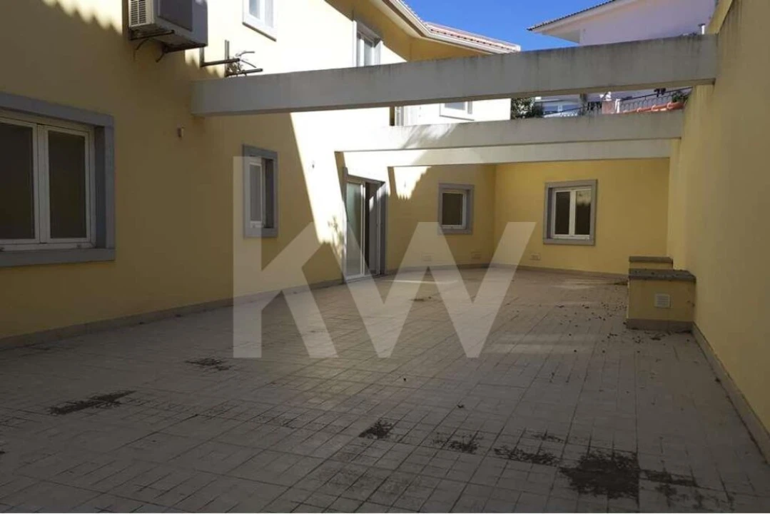 Moradia T11 para Venda em Carcavelos e Parede Foto 5