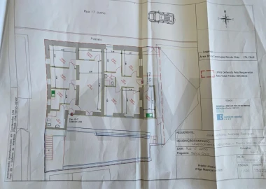 Moradia T5 para Venda em Santa Cruz