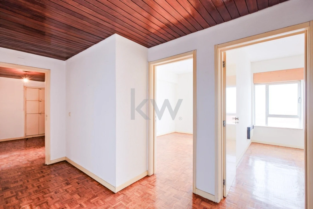 Apartamento T4 para Venda em Cebolais de Cima e Retaxo Foto 22