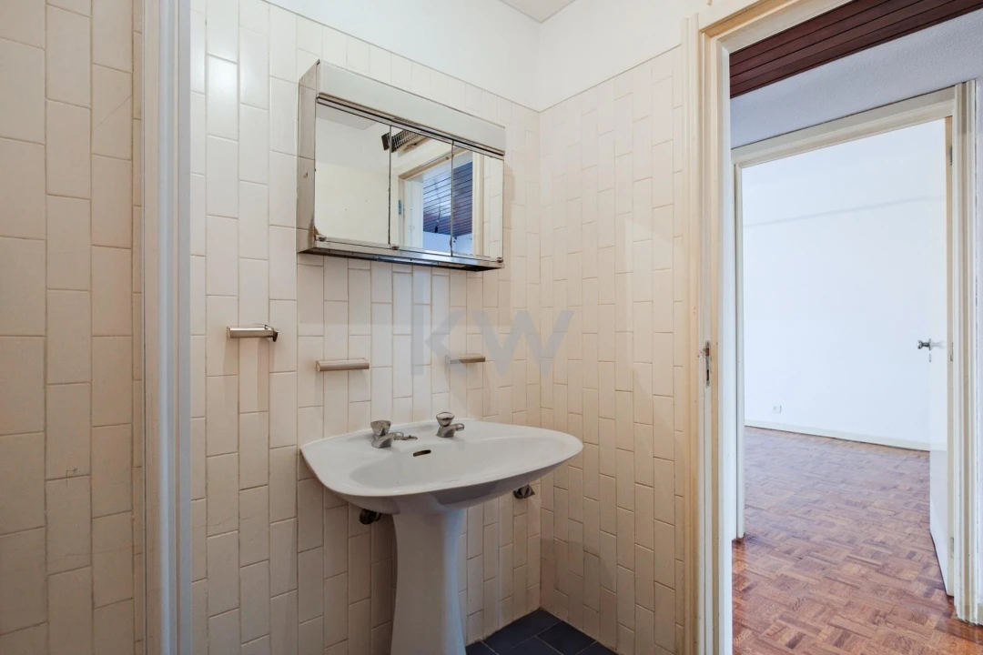 Apartamento T4 para Venda em Cebolais de Cima e Retaxo Foto 18