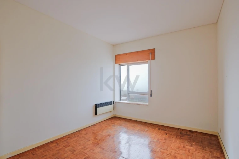 Apartamento T4 para Venda em Cebolais de Cima e Retaxo Foto 10