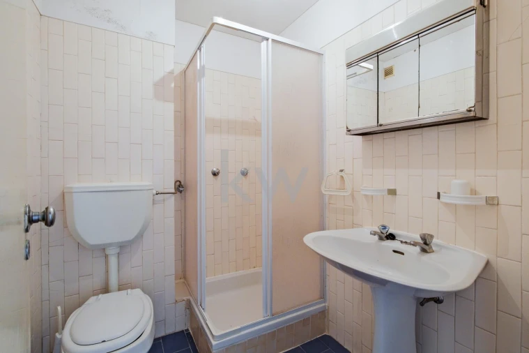 Apartamento T4 para Venda em Cebolais de Cima e Retaxo Foto 17