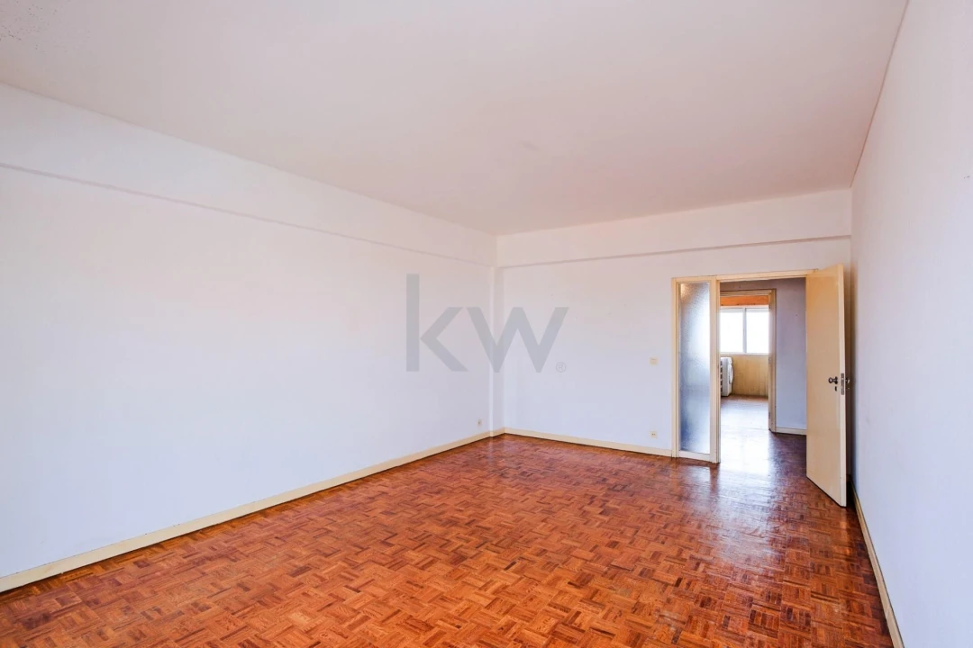 Apartamento T4 para Venda em Cebolais de Cima e Retaxo Foto 7