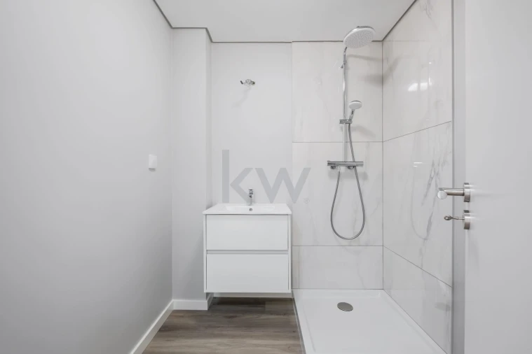 Apartamento T2 para Venda em Funchal (Se) Foto 23