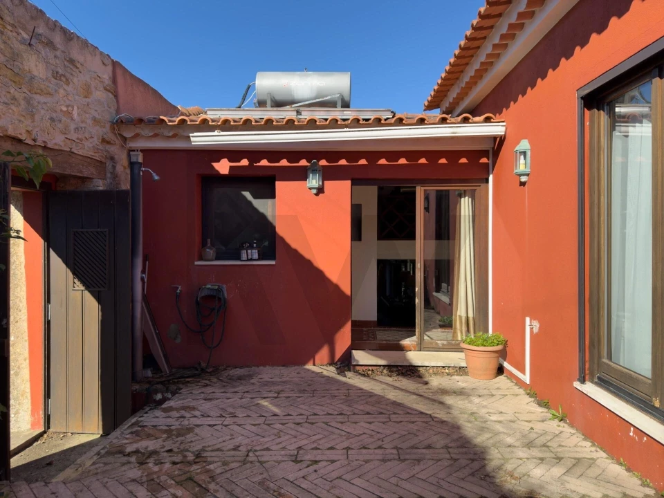 Moradia T3 para Venda em Arranho Foto 26