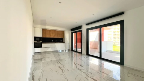 Apartamento T3 para Venda em Portimão