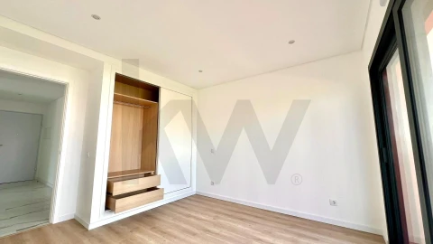 Apartamento T3 para Venda em Portimão