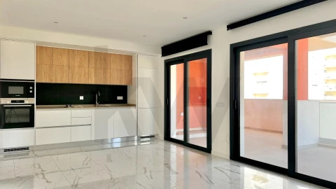 Apartamento T3 para Venda em Portimão