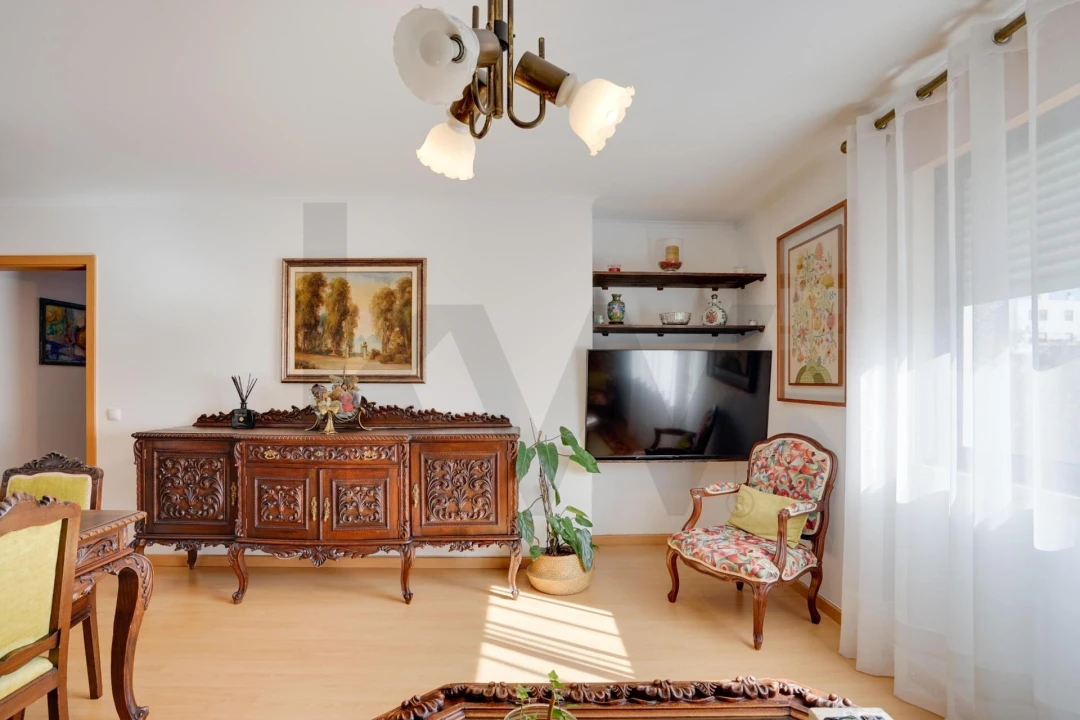 Apartamento T4 para Venda em Santa Clara Foto 5