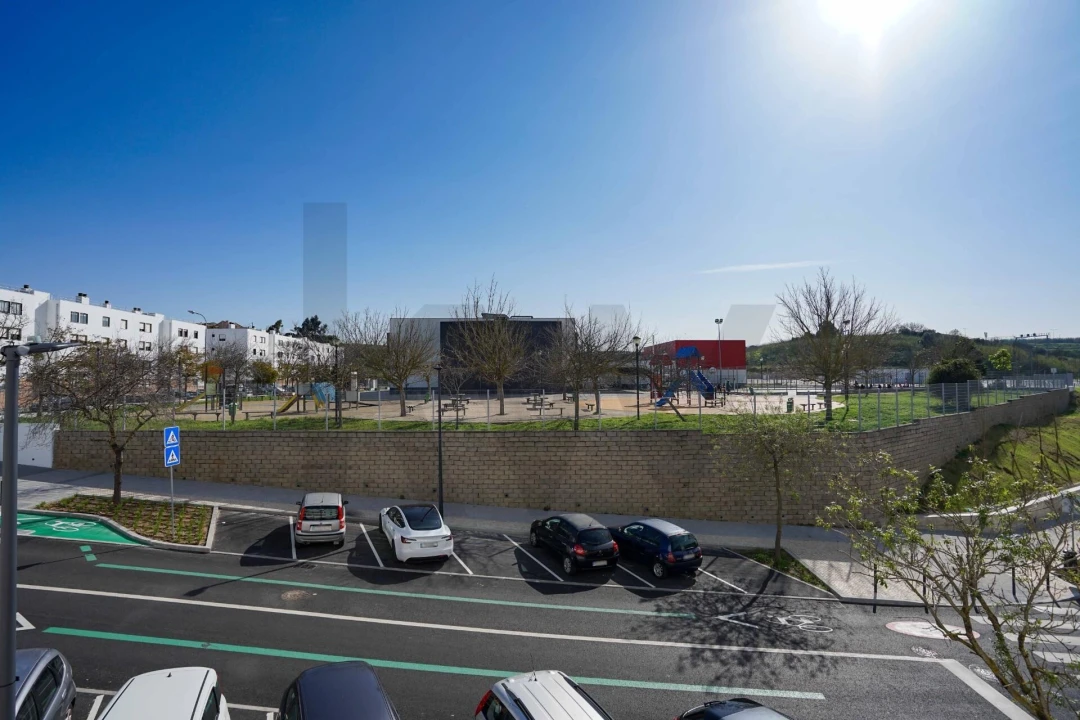 Apartamento T4 para Venda em Santa Clara Foto 36