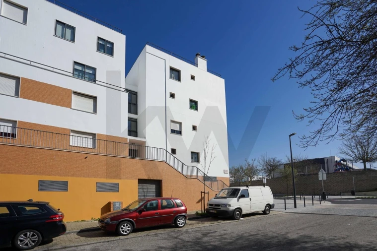 Apartamento T4 para Venda em Santa Clara Foto 33