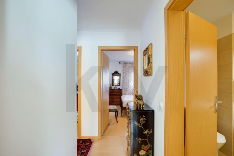 Apartamento T4 para Venda em Santa Clara Foto 15