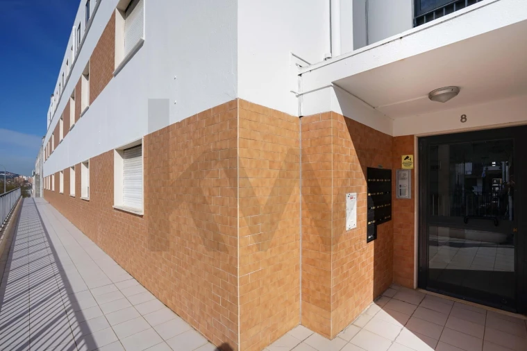 Apartamento T4 para Venda em Santa Clara Foto 30