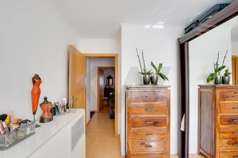 Apartamento T4 para Venda em Santa Clara Foto 12