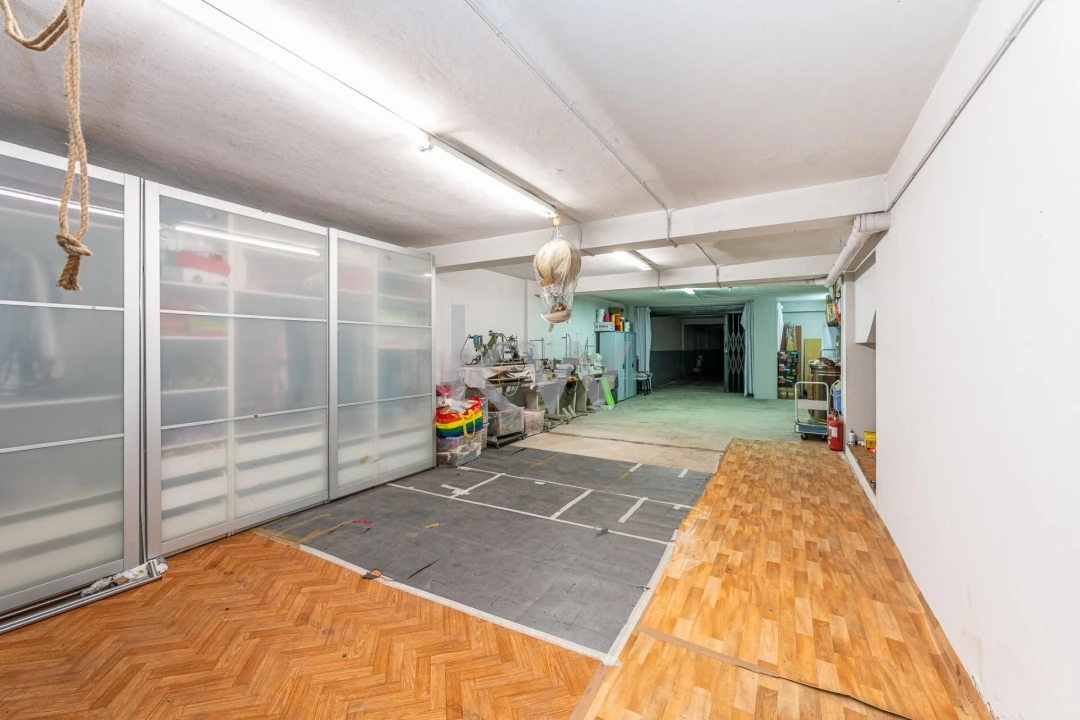 Loja para Venda em São Mamede de Infesta e Senhora da Hora Foto 38