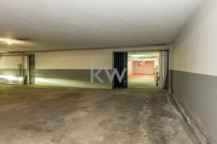 Loja para Venda em São Mamede de Infesta e Senhora da Hora Foto 39