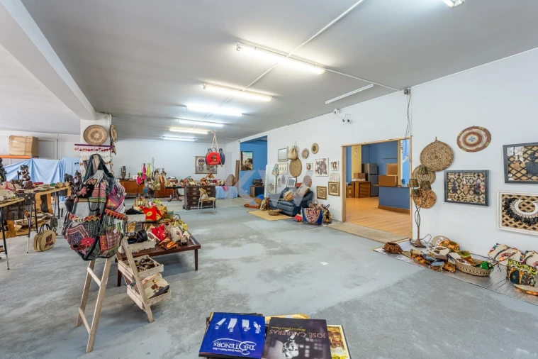 Loja para Venda em São Mamede de Infesta e Senhora da Hora Foto 22