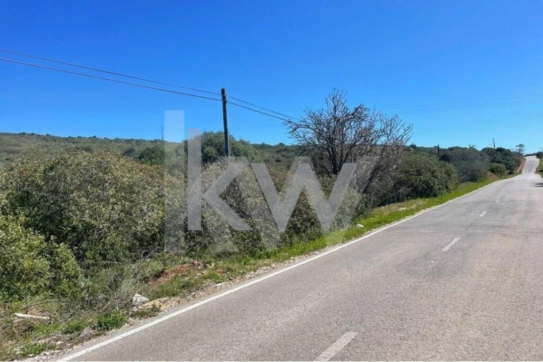 Terreno para Venda em Bensafrim e Barão de São João Foto 4