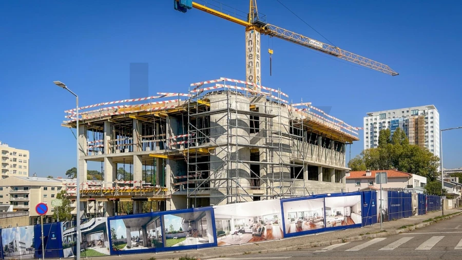 Apartamento T3 para Venda em Aldoar, Foz do Douro e Nevogilde Foto 2