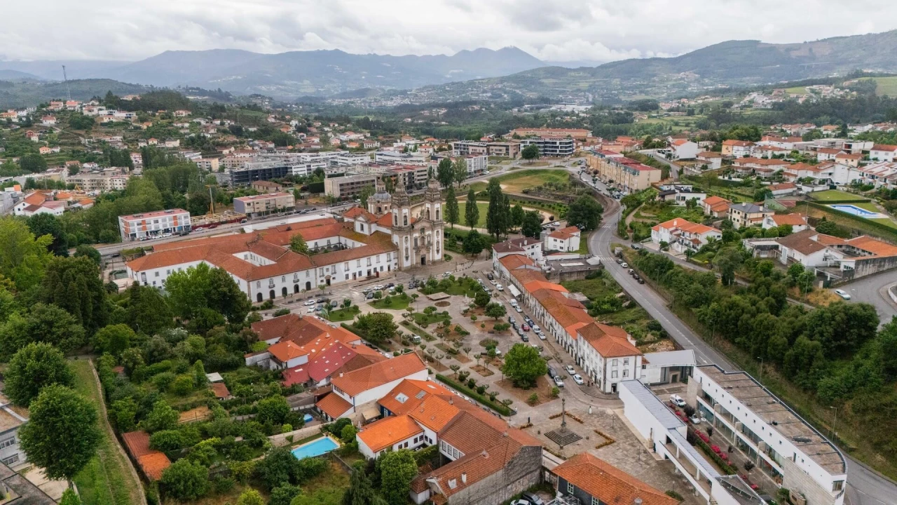 Moradia T4 para Venda em Cabeceiras de Basto Foto 47